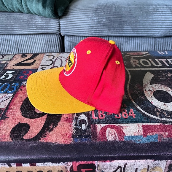Vintage snap back. - Picture 2 of 4